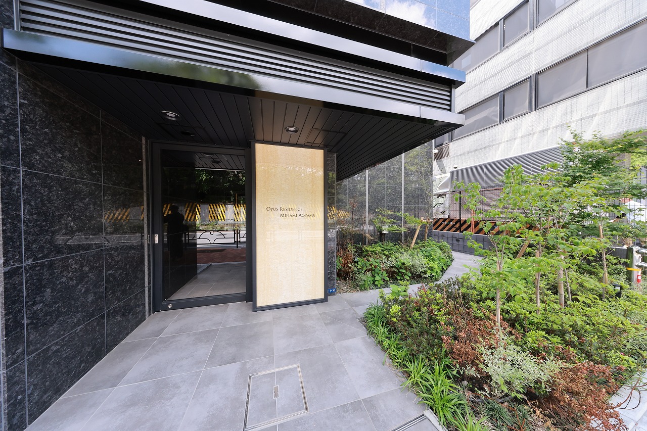 エントランス　エントランス