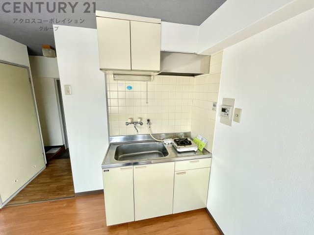 キッチン　収納もしっかりついているキッチン♪