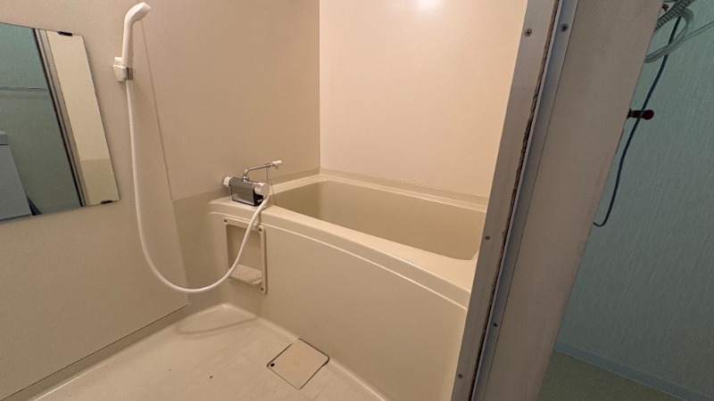 バス・シャワールーム　バスルーム