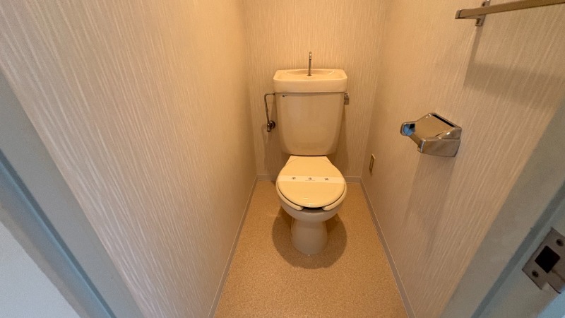 トイレ　トイレ