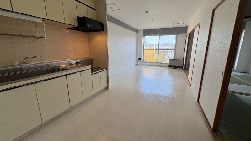 居室・リビング　広々リビング