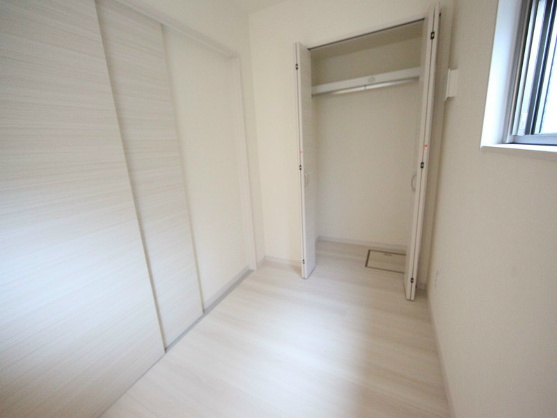 その他部屋・スペース　洋室3.2帖　クローゼット（収納充実してます）