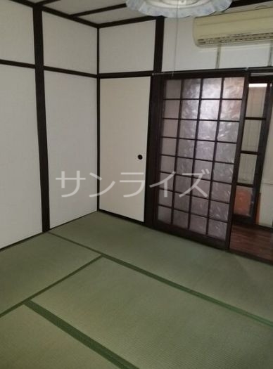 生野区巽東2丁目貸家の居間写真