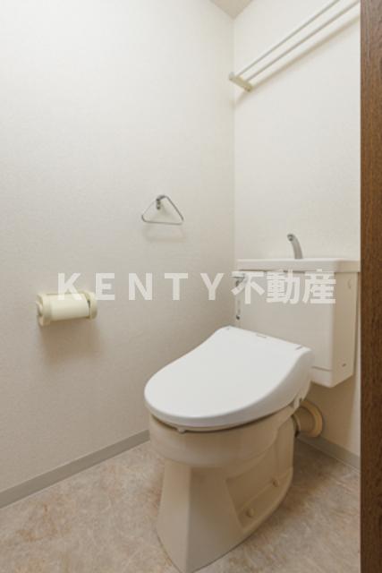 トイレ　落ち着いたトイレです