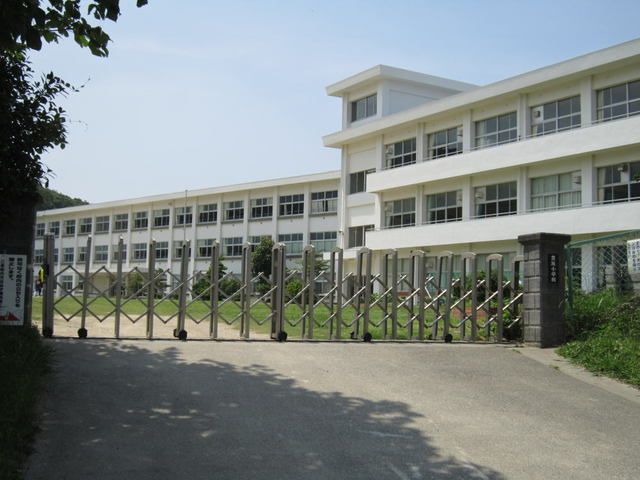 小学校　豊坂小学校（小学校）まで400m