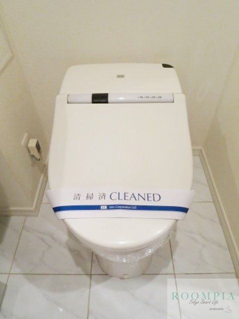 トイレ　※同タイプの別のお部屋です。