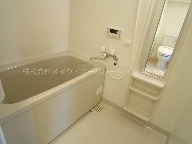 バス・シャワールーム　写真は同型タイプ