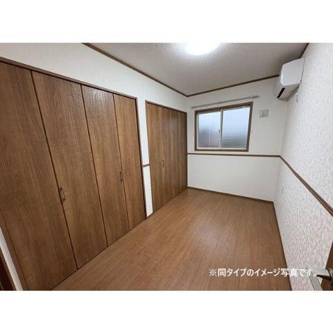 居室・リビング　寝室