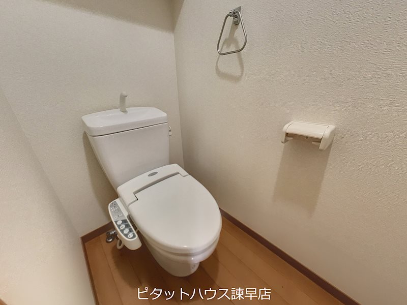 トイレ　※入居中の為別部屋写真image※
