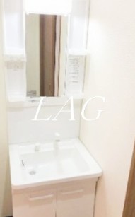洗面設備　洗面台です。