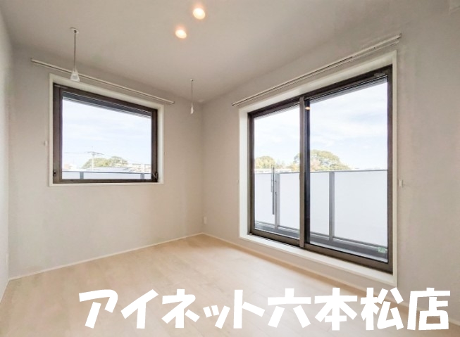 その他共有部分　仕事部屋にいかがでしょうか
