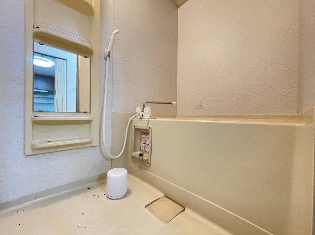 バス・シャワールーム　※別部屋参考写真※