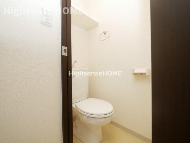トイレ　清潔感のあるトイレです