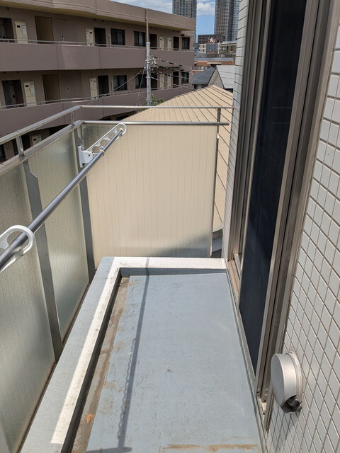 バルコニー　上階バルコニー