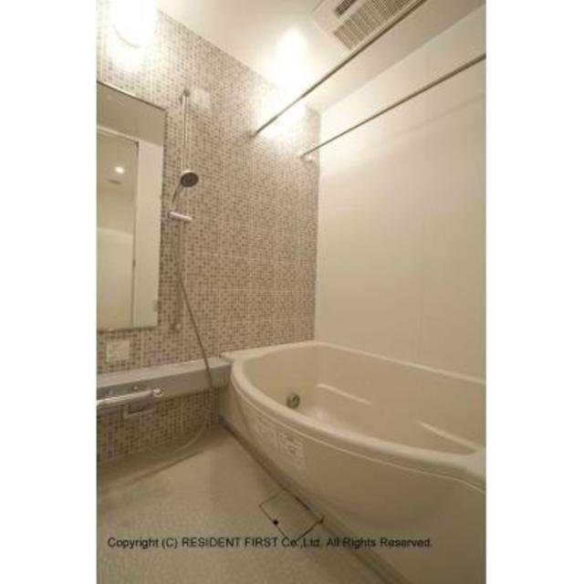 バス・シャワールーム　※写真は同タイプ住戸です。