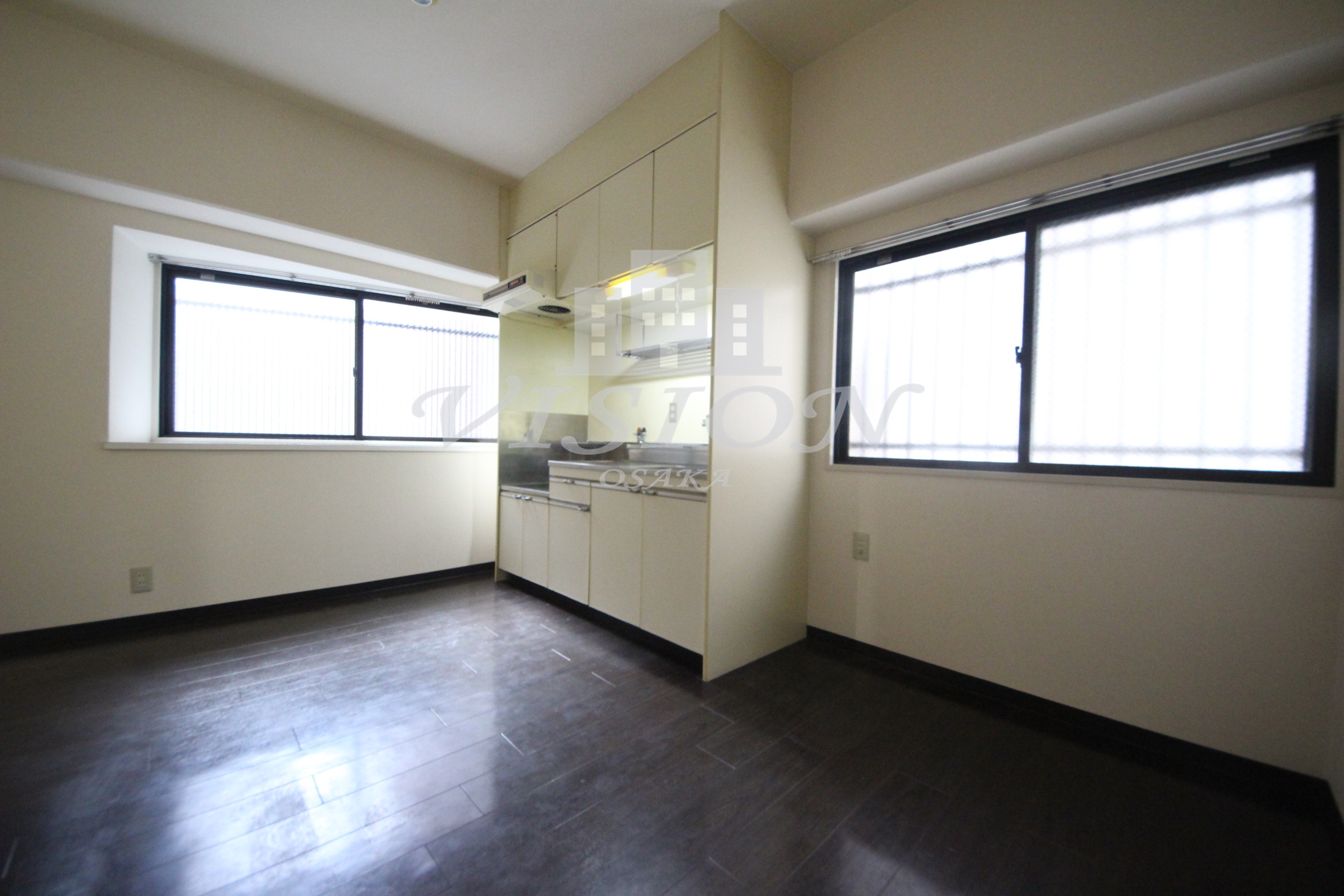 居室・リビング　写真は別タイプのお部屋です。