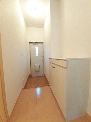 玄関　ゆったりとした玄関です