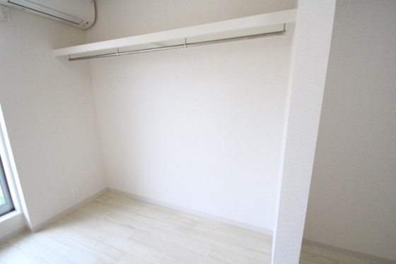 収納　※別部屋の写真です
