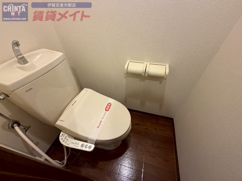 トイレ　別部屋画像参考