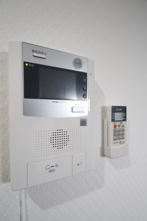 セキュリティ　※別部屋参考写真。現状優先です。