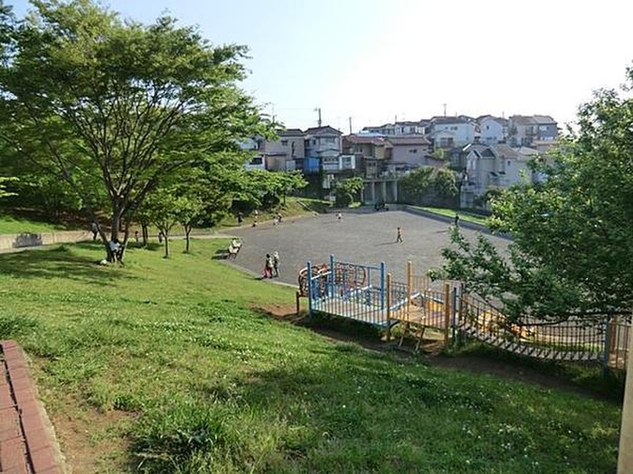 公園　芹が谷一丁目公園（公園）まで180m