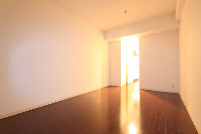 居室・リビング　広々としたお部屋です。