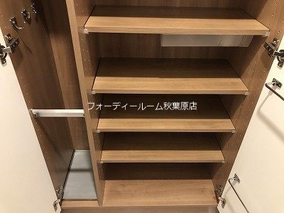 玄関　★《見学予約受付中》当店では契約金がクレジット決済可能です★