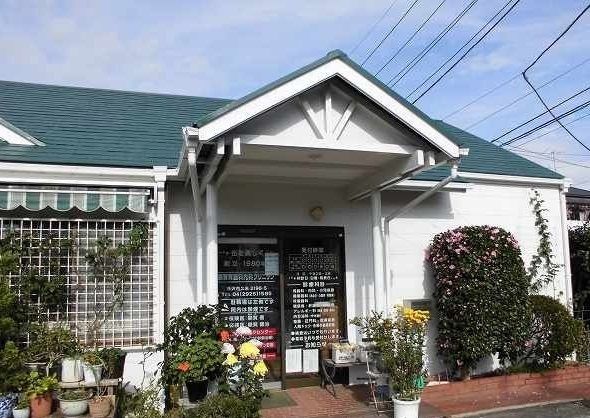 病院　額賀胃腸内科クリニック（病院）まで450m