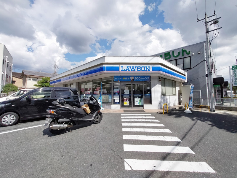 コンビニ　ローソン（コンビニ）まで50m