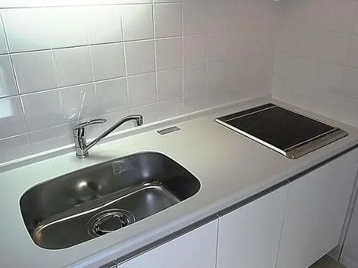 キッチン　写真は同タイプ住居です。