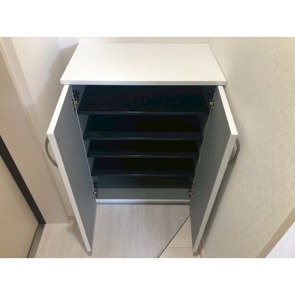 収納　靴箱です！