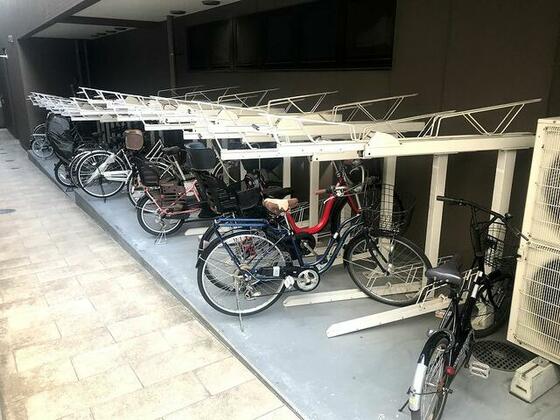 駐車場　駐輪場