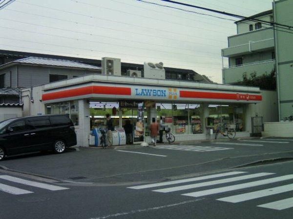 コンビニ　ローソンプラス樽町（コンビニ）まで400m