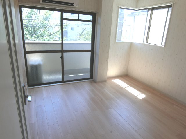居室・リビング　他のお部屋の参考写真となります。
