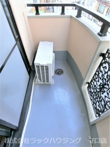バルコニー　トイレも気になるポイント