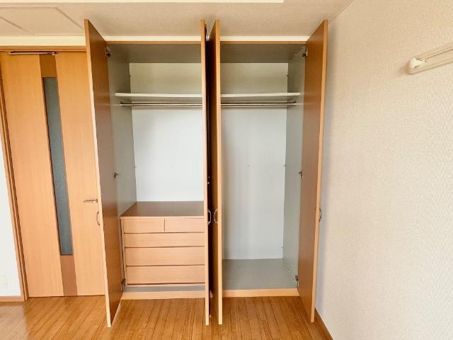 収納　クローゼット