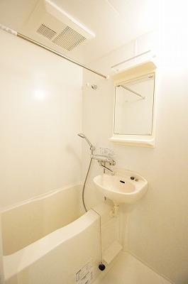 バス・シャワールーム　人気条件の「バス・トイレ別」です。