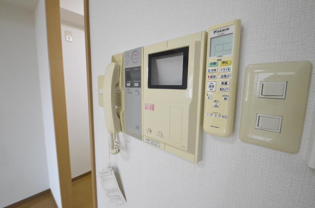 セキュリティ　カメラ付インターホン