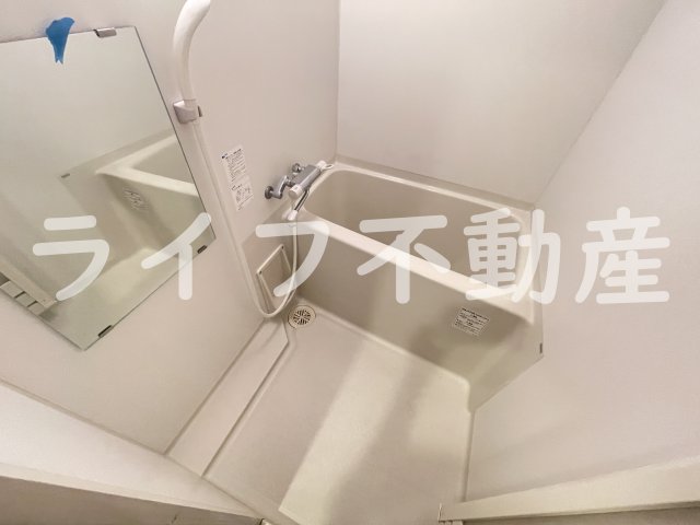 バス・シャワールーム　ゆったり過ごせるお風呂です