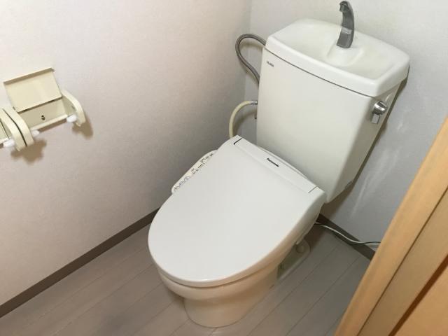 トイレ　シャワー付トイレ