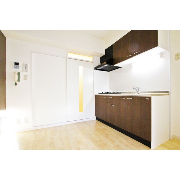 キッチン　同タイプ別部屋の写真