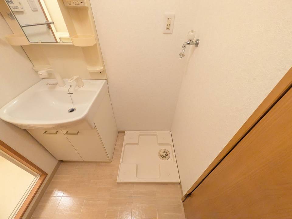 その他設備　洗濯機置場