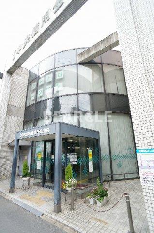 エントランス　落ち着いたエントランスです