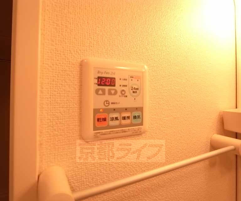 その他設備　浴室乾燥機付きです。