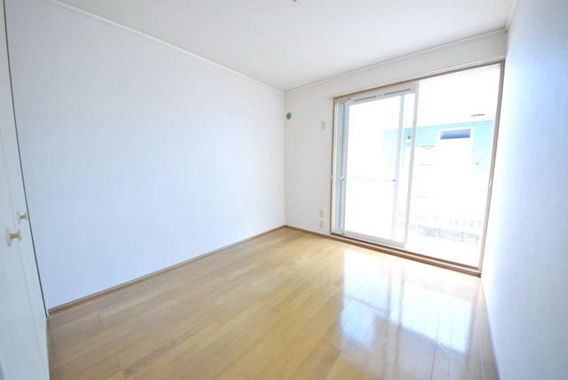 その他部屋・スペース　南向きで明るいお部屋です