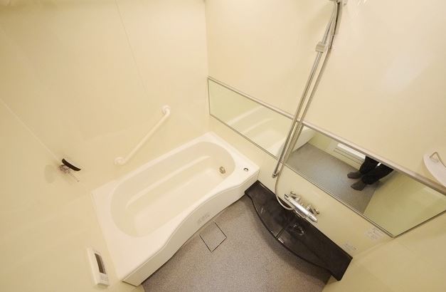 バス・シャワールーム　バス※別部屋参考写真
