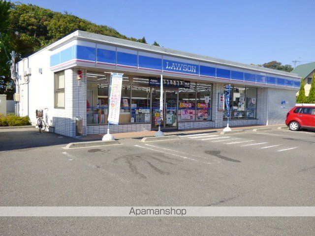 コンビニ　ローソン（コンビニ）まで175m