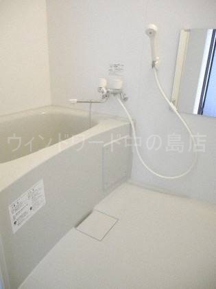 バス・シャワールーム　詳細は、ウィンドワード中の島店までご相談下さい。