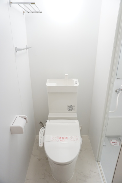 トイレ　★★洗浄機能付きの便座です★★
