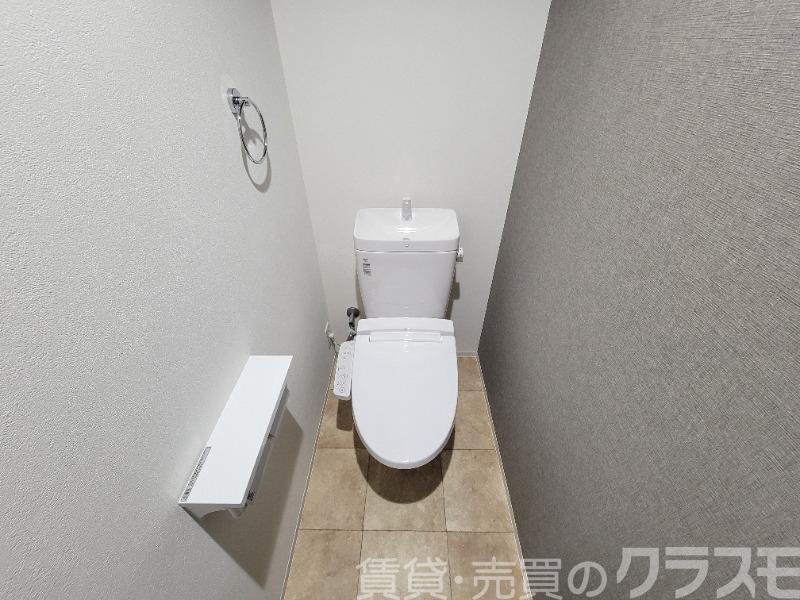 トイレ　ウォシュレット＆ウォームレット